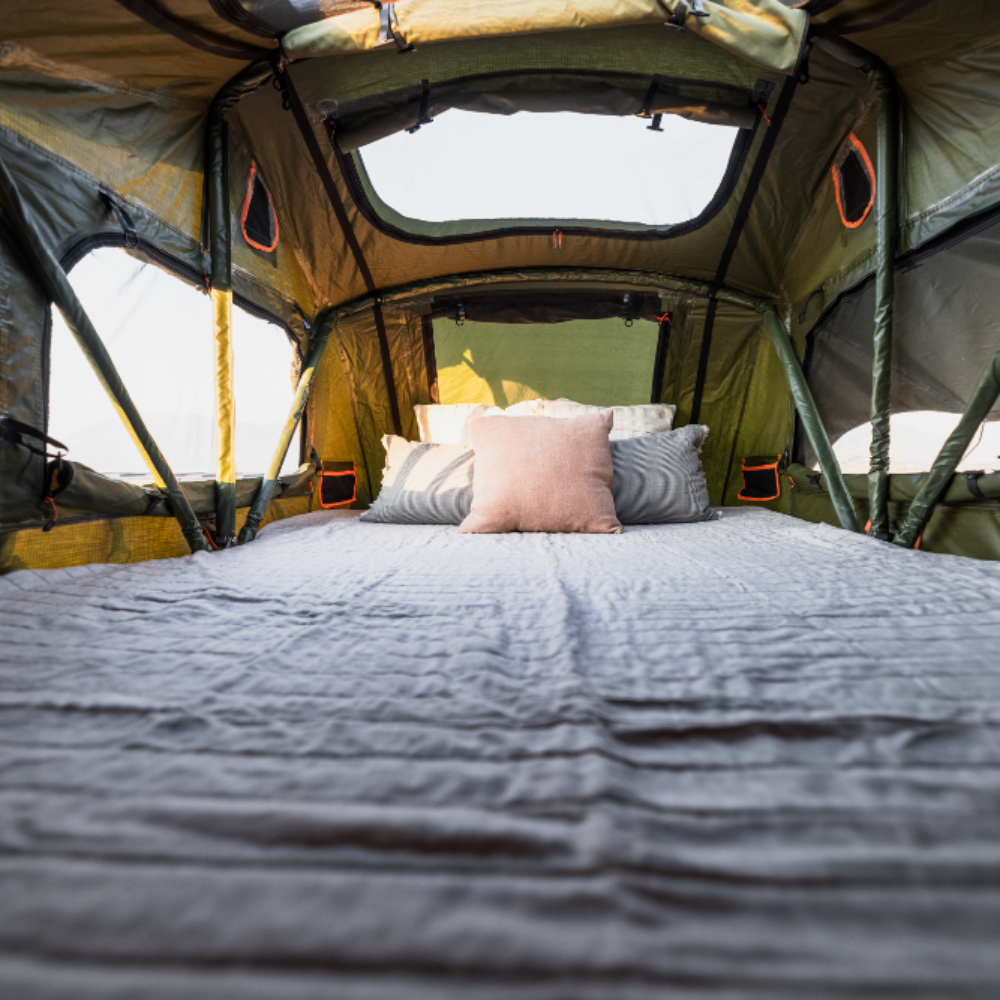 The Vagabond Rooftop Tent V1