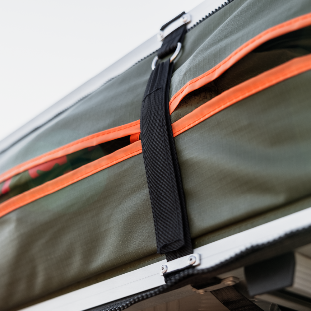 The Vagabond Rooftop Tent V1