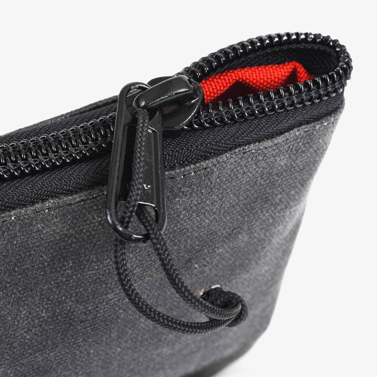 XVenture Gear Zipped Pouch